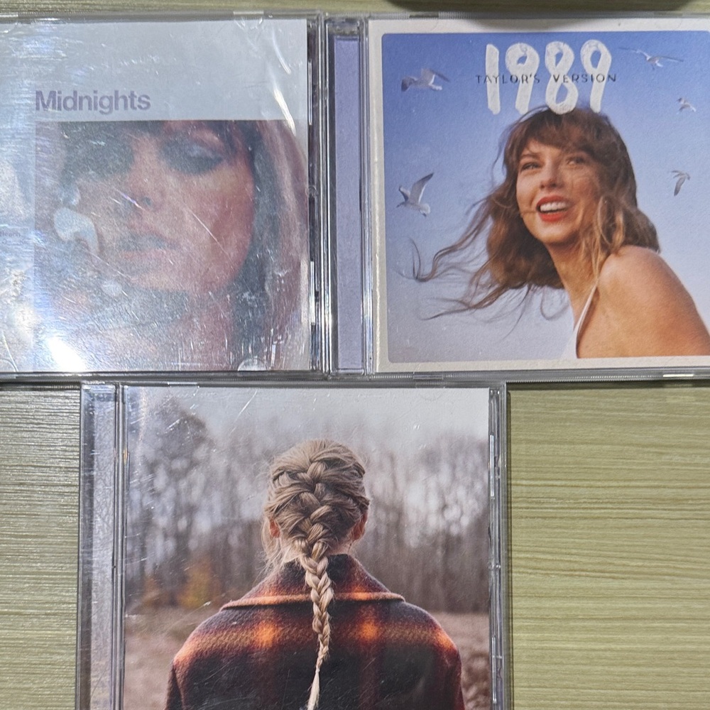 Taylor Swift CD Album Set